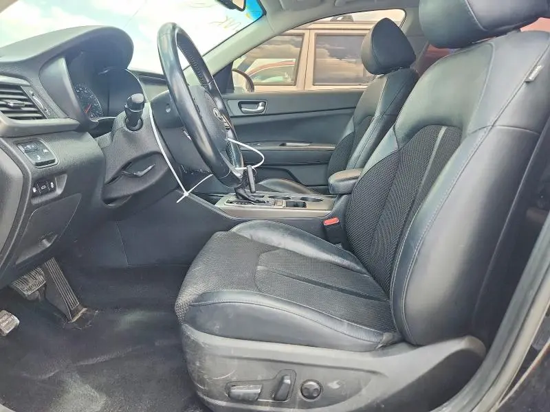 2019 KIA OPTIMA S  