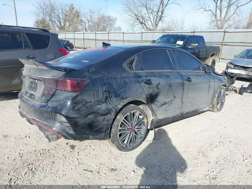 2023 KIA FORTE GT