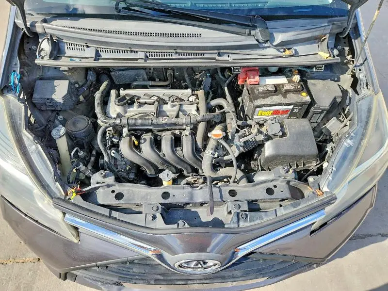 2016 TOYOTA YARIS 5-DOOR L  