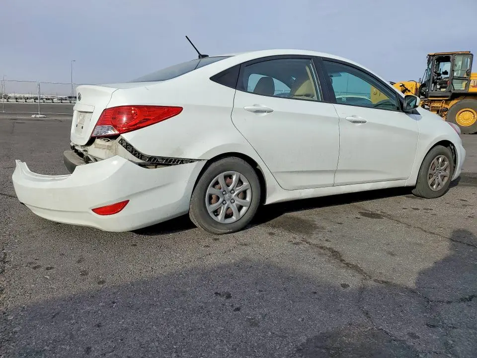 2013 HYUNDAI ACCENT GLS  