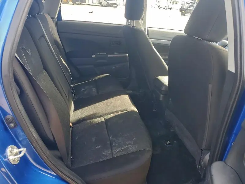 2020 MITSUBISHI OUTLANDER SPORT ES  