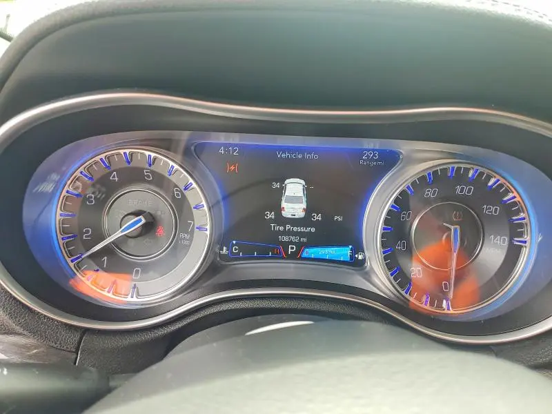 2017 CHRYSLER 300 LIMITED  