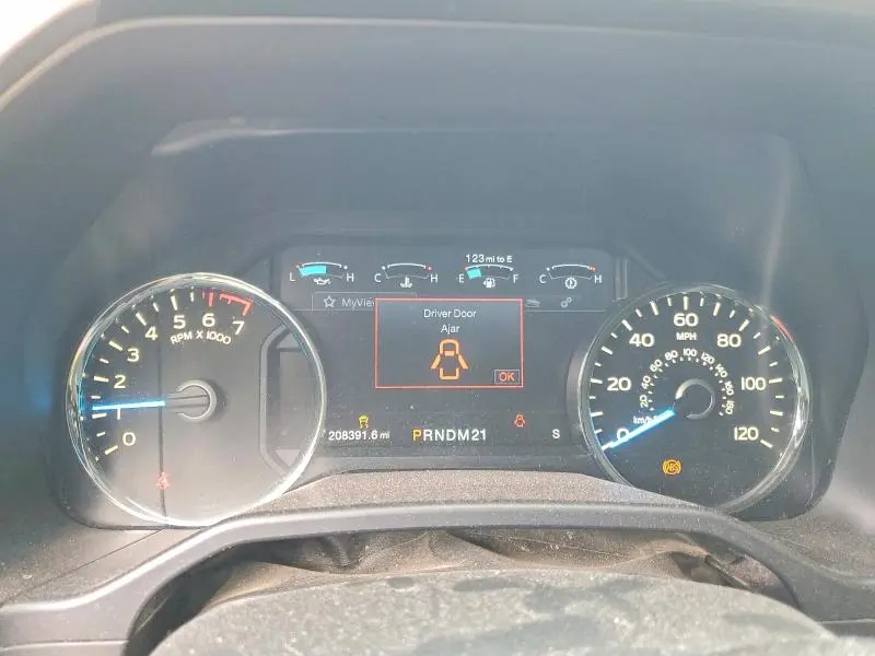 2015 FORD F150 SUPERCREW  