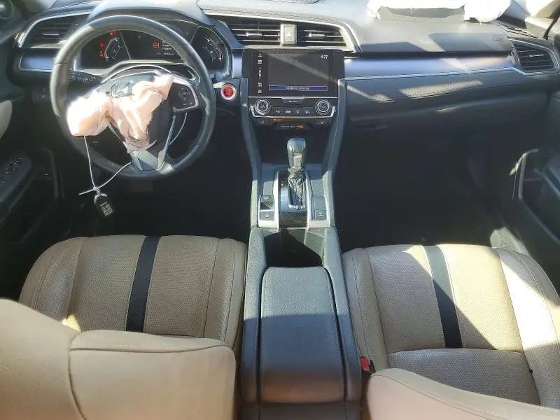 2017 HONDA CIVIC TOURING  