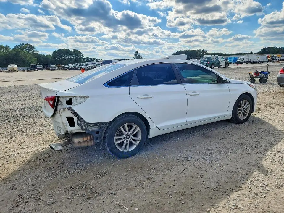 2017 HYUNDAI SONATA SE  