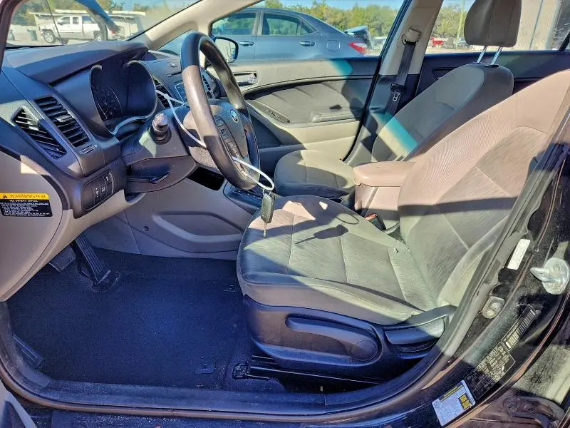 2016 KIA FORTE LX  