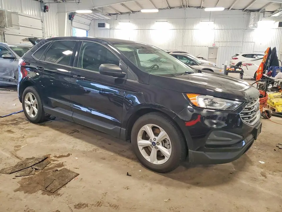2021 FORD EDGE SE  