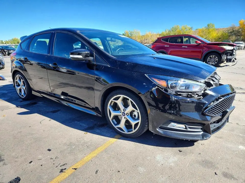 2017 FORD FOCUS ST  