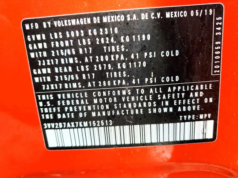 2019 VOLKSWAGEN TIGUAN SE  