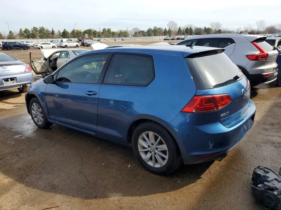 2016 VOLKSWAGEN GOLF BASE  