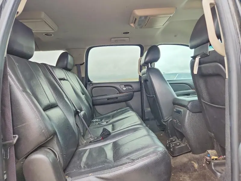 2012 CHEVROLET SUBURBAN C1500 LT  