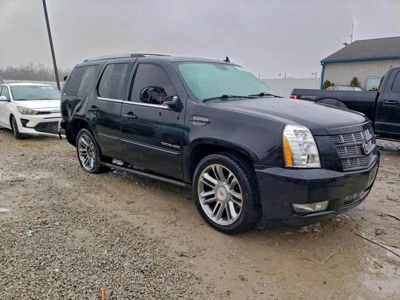 2013 CADILLAC ESCALADE PREMIUM  