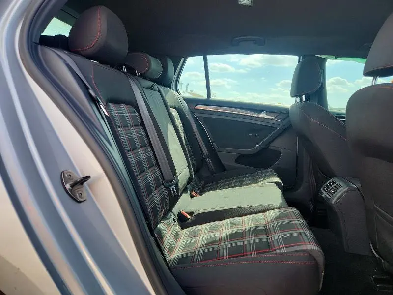 2016 VOLKSWAGEN GTI S  