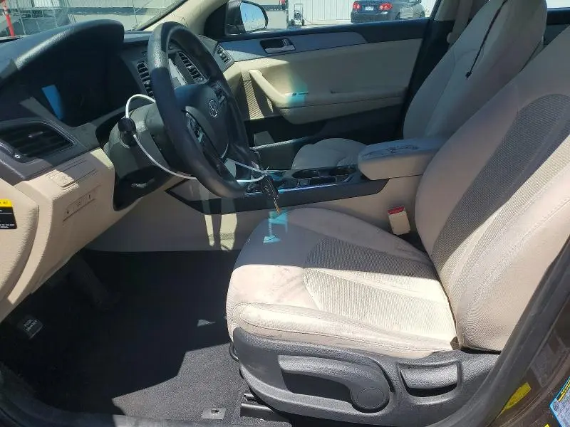 2017 HYUNDAI SONATA SE  