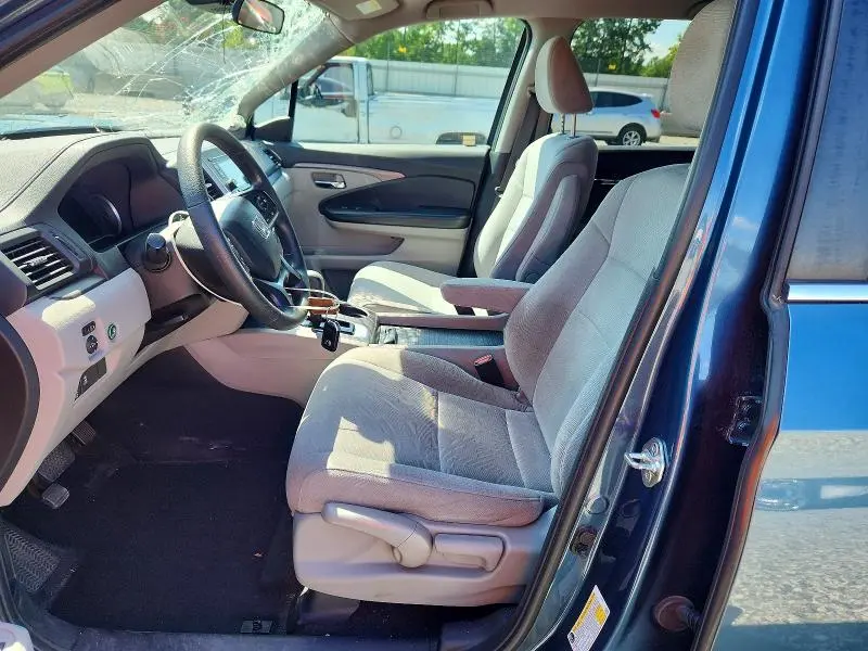 2019 HONDA PILOT LX  