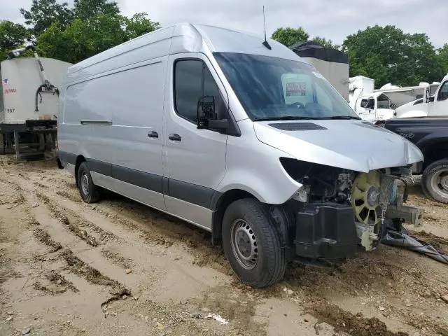2022 MERCEDES-BENZ SPRINTER 2500  