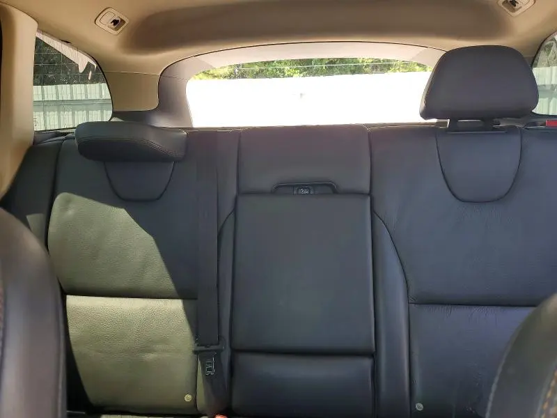 2012 VOLVO XC60 3.2  