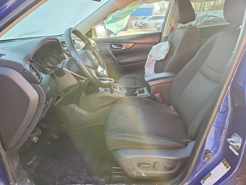 2019 NISSAN ROGUE S  