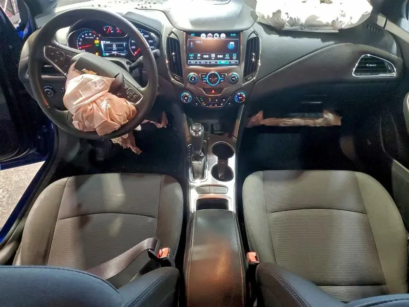 2016 CHEVROLET CRUZE LT  