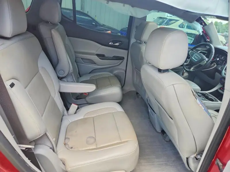 2020 GMC ACADIA SLT  