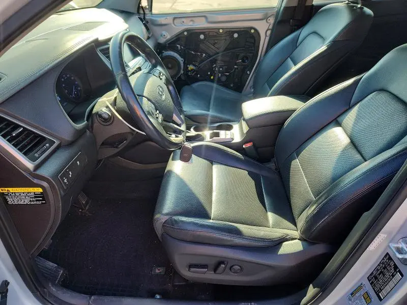 2018 HYUNDAI TUCSON SEL PLUS  