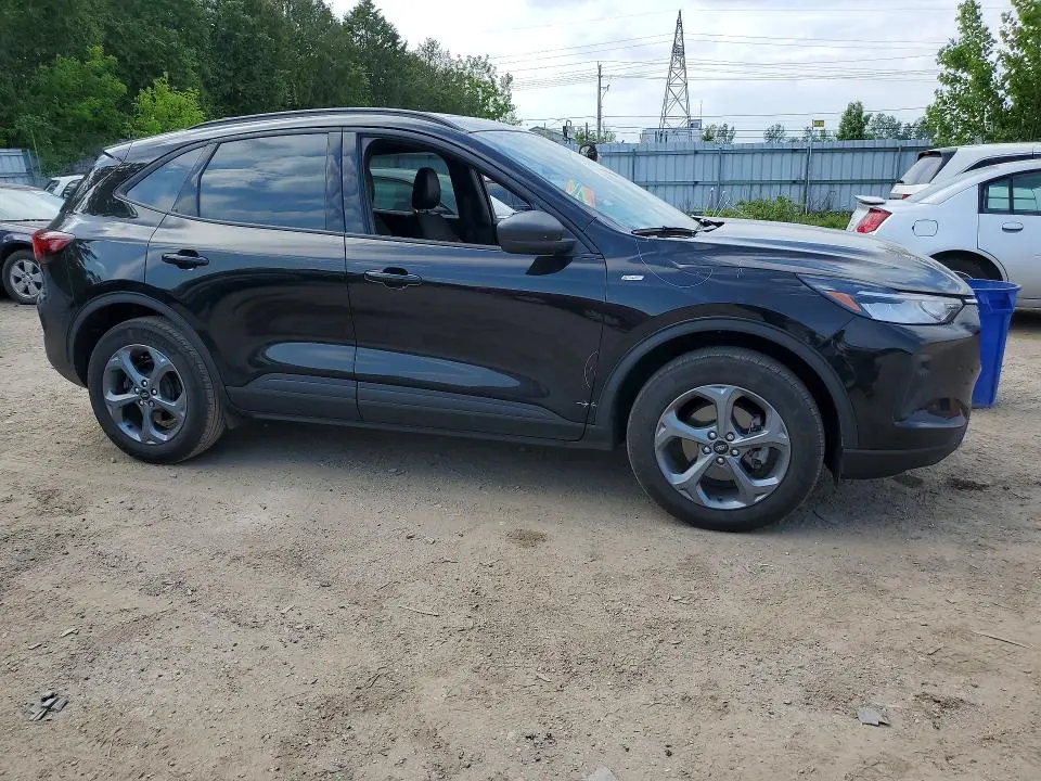 2025 FORD ESCAPE ST LINE  