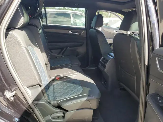 2024 VOLKSWAGEN ATLAS CROSS SPORT SEL PREMIUM R-LINE  