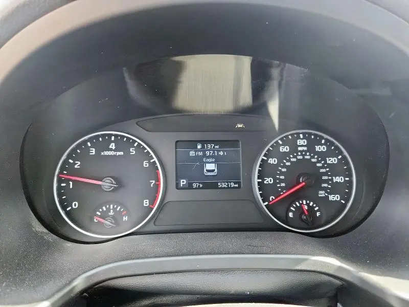 2023 KIA SELTOS LX  