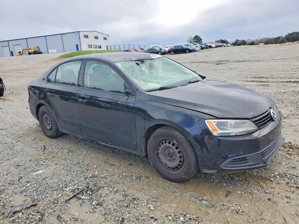 2014 VOLKSWAGEN JETTA BASE  