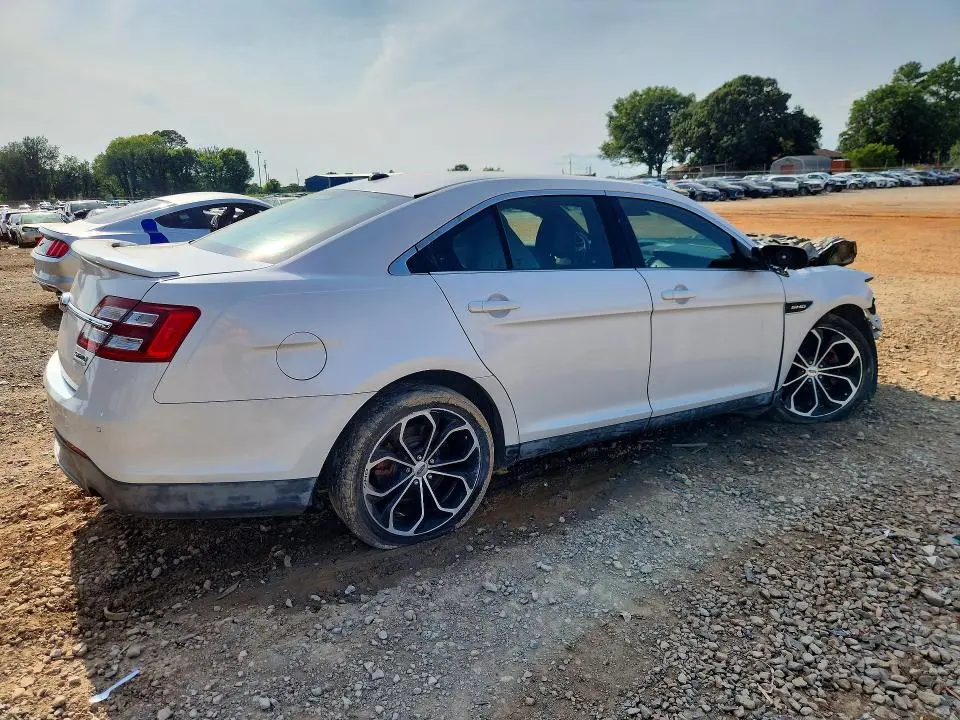 2015 FORD TAURUS SHO  