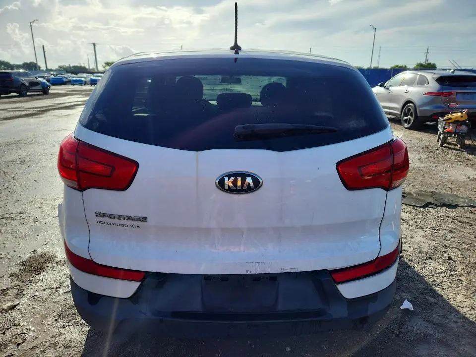 2015 KIA SPORTAGE LX  