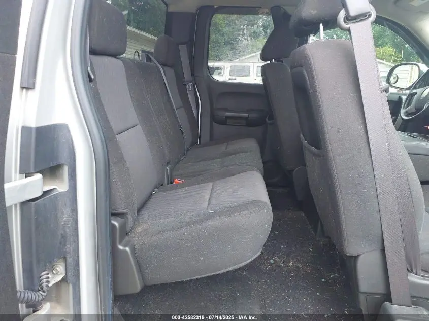 2011 CHEVROLET SILVERADO 1500 LT