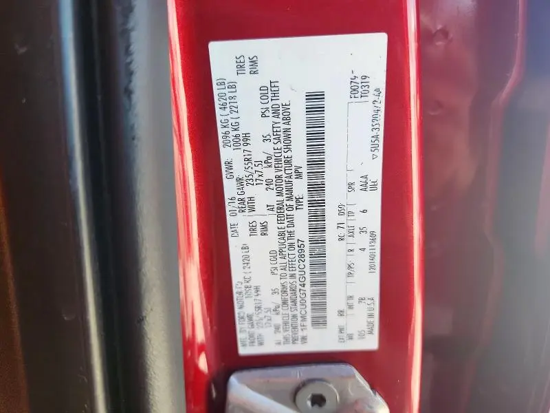 2016 FORD ESCAPE SE  