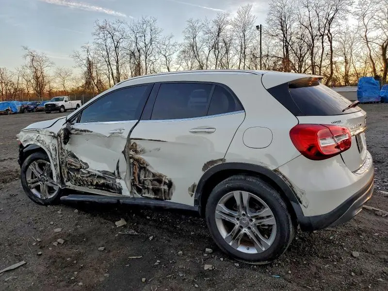 2016 MERCEDES-BENZ GLA 250 4MATIC  