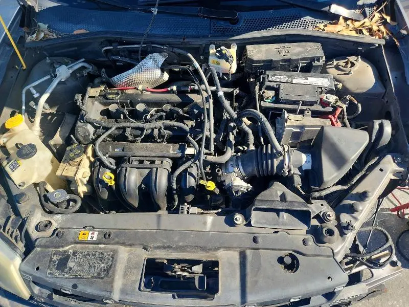 2010 FORD FOCUS SE  