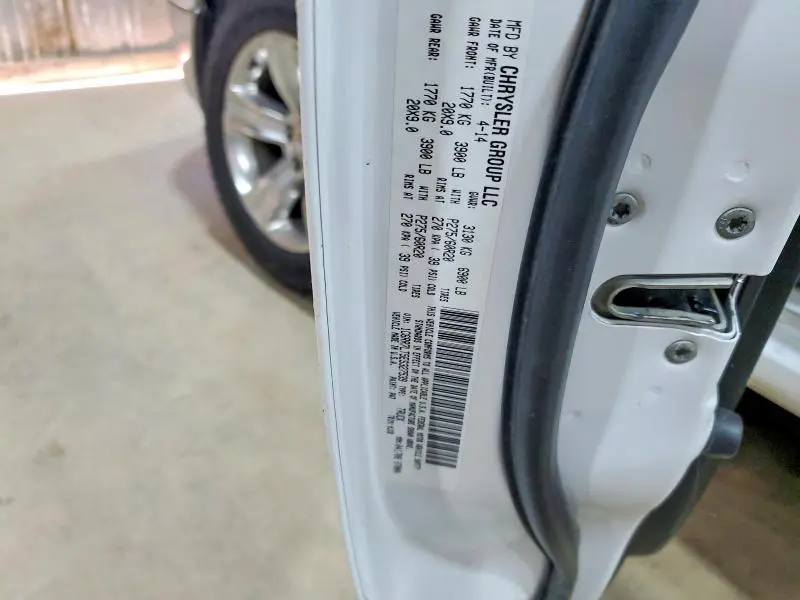 2014 RAM 1500 SLT  
