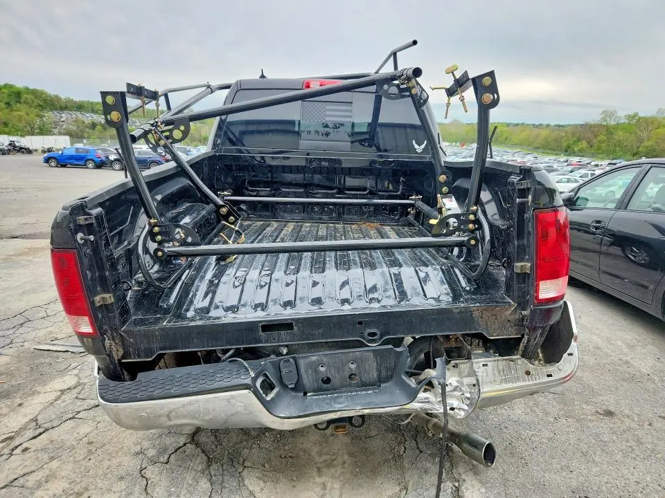 2014 RAM 1500 SLT  