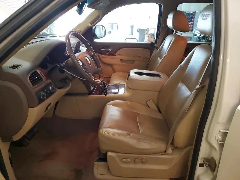 2010 CHEVROLET SUBURBAN K1500 LTZ  