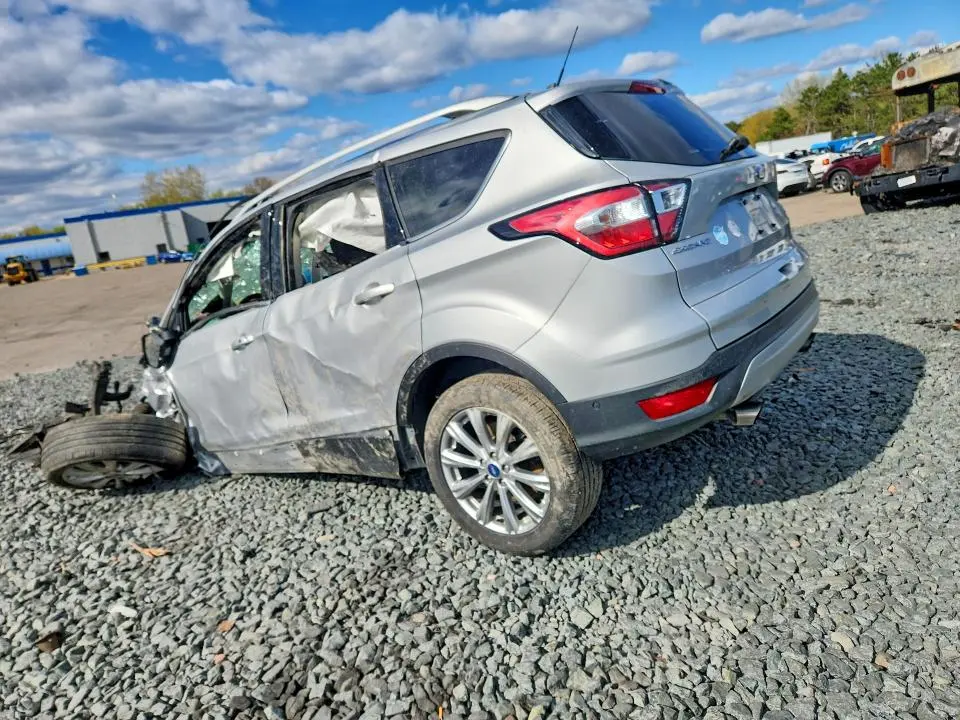 2018 FORD ESCAPE TITANIUM  