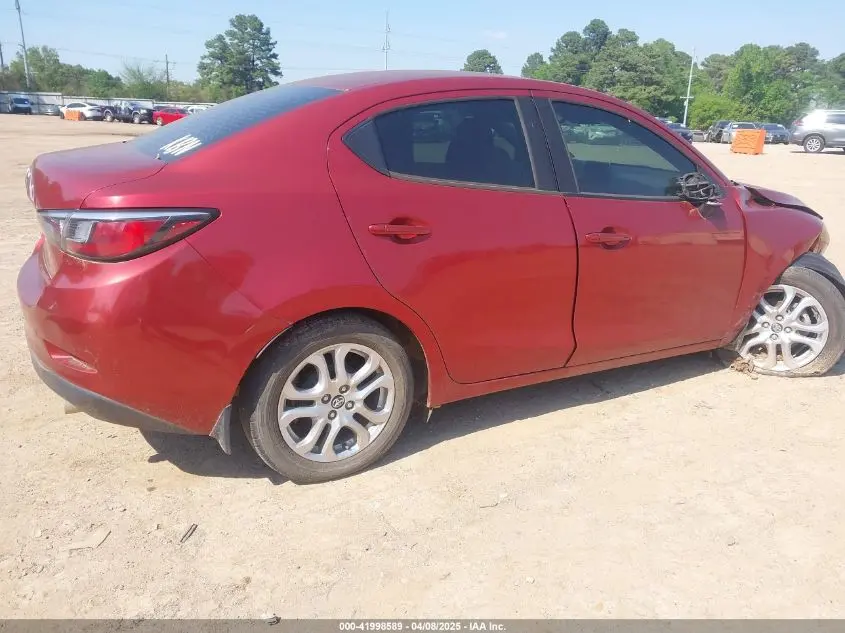 2017 TOYOTA YARIS IA  