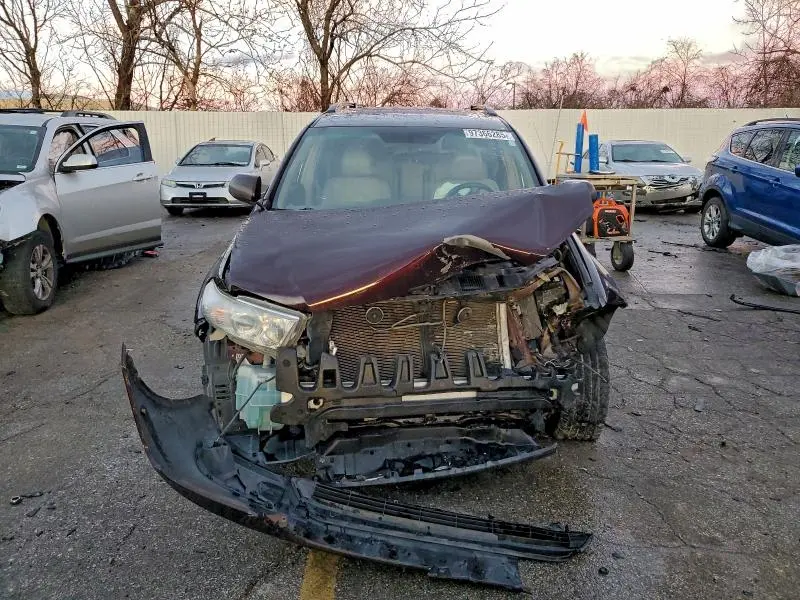 2013 TOYOTA HIGHLANDER BASE  