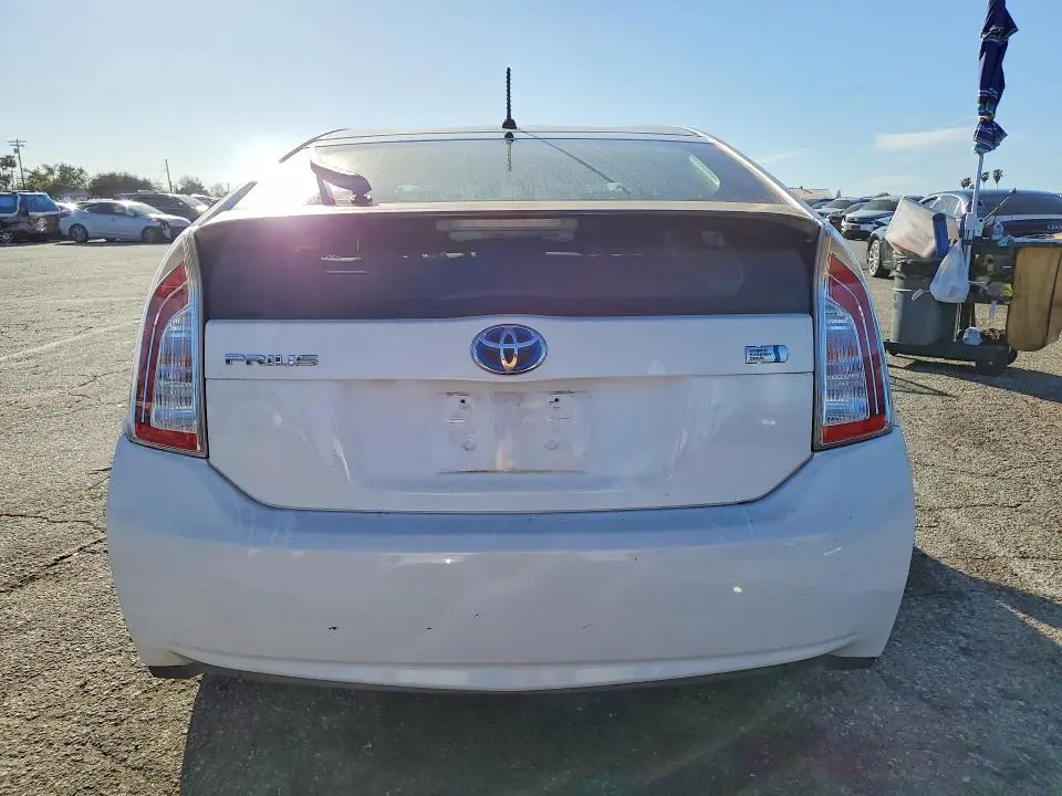 2014 TOYOTA PRIUS TWO  