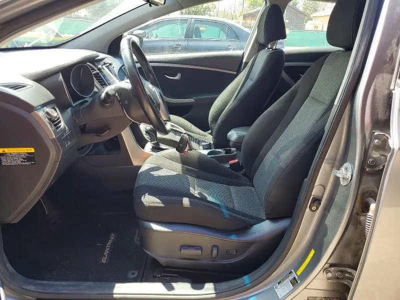 2016 HYUNDAI ELANTRA GT BASE  