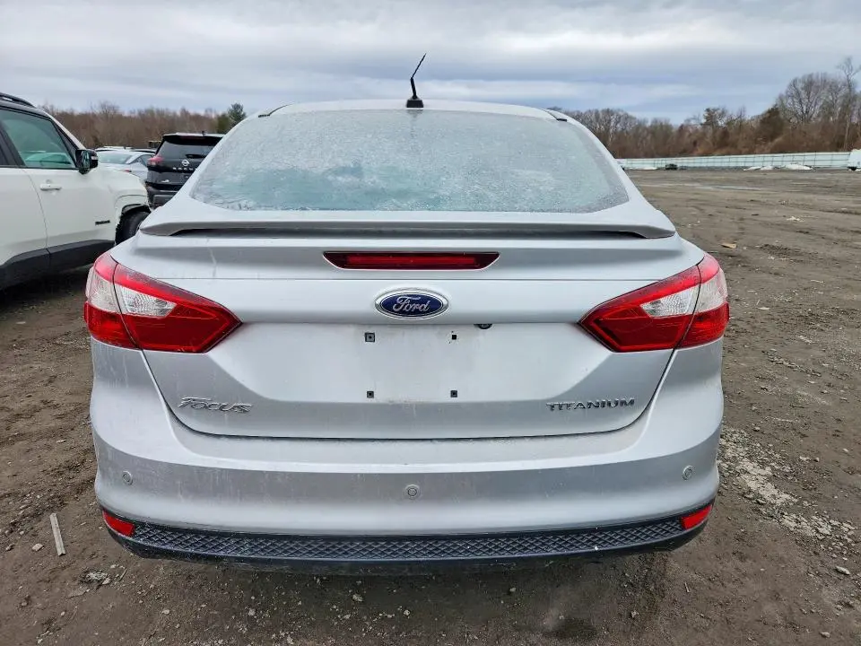 2014 FORD FOCUS TITANIUM  