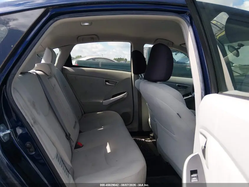 2015 TOYOTA PRIUS TWO