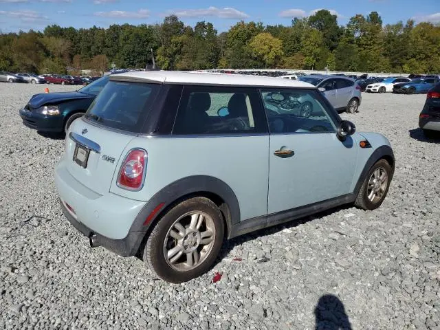 2013 MINI COOPER   