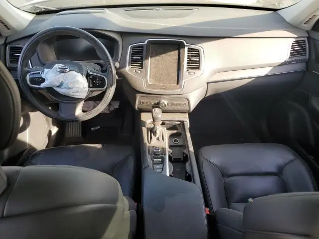 2020 VOLVO XC90 T5 MOMENTUM  