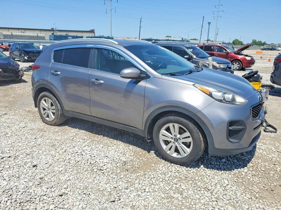 2017 KIA SPORTAGE LX  