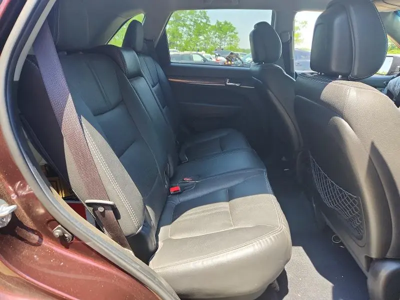 2011 KIA SORENTO SX  