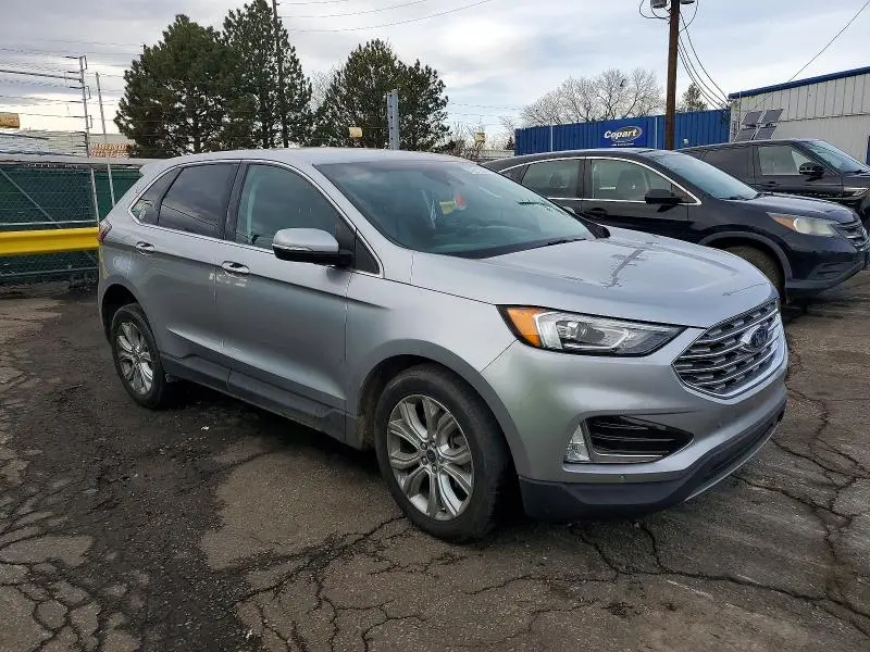 2022 FORD EDGE TITANIUM  